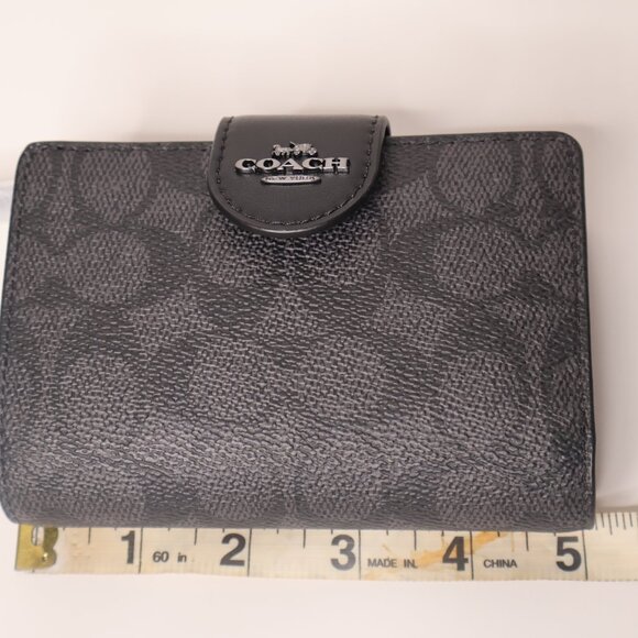 COACH Medium Corner Zip Wallet In Signature Canvas - Picture 3 of 10